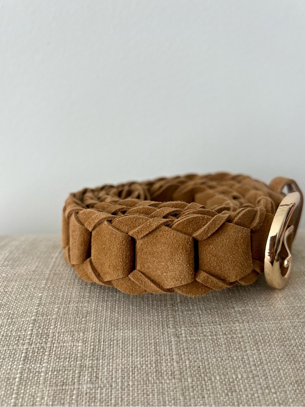 House of Harlow 1960 Braided Tan Suede Belt with Gold Buckle - Picture 4 of 9